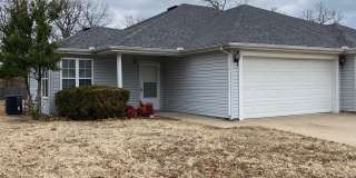 1721 Redbud Drive Gallery 1
