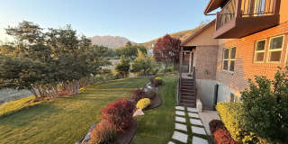 Stunning Home in Provo - Beautiful Backyard! Gallery 1