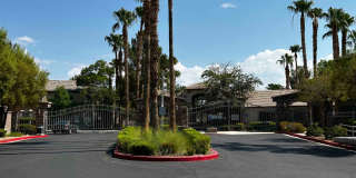 Summerlin 2 Bedroom Condo Gallery 27