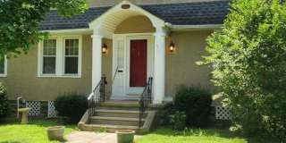 2114 KENMORE Avenue Gallery 1
