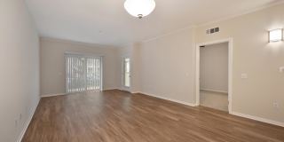 Mission Hills Commons Gallery 17