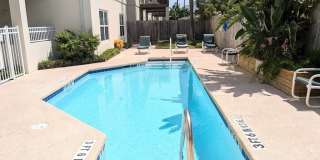 109 Retama St. Gallery 15