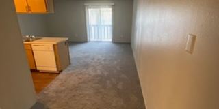River Walk Apartments Gallery 11