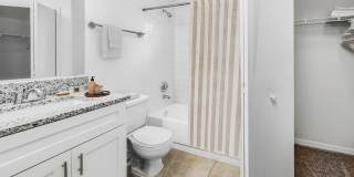 Arbors at Lee Vista Gallery 13