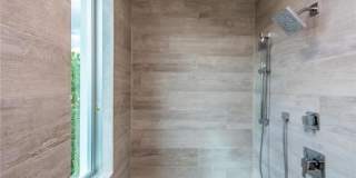 240 Shore Court Gallery 26