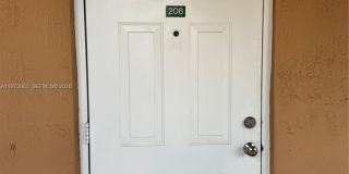 17660 NW 73rd Ave Gallery 2