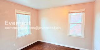 5747 Lakepointe Street Gallery 17