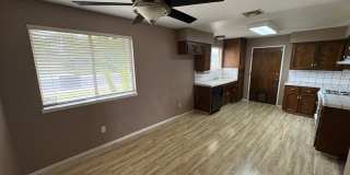 Available NOW Spacious Home for Rent! Gallery 8