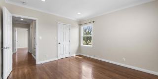 3101 N Olive Avenue Gallery 22