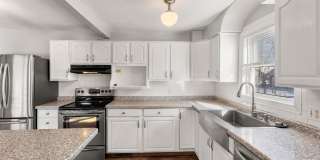 4 Bedroom House in Appleton Gallery 7