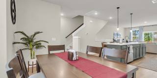 Beautiful 4-Bedroom, 3.5-Bathroom Townhome with Modern Amenities and Ideal Layout in Hanahan! Beautiful 4-Bedroom, 3.5-Bathroom Townhome with Modern Amenities and Ideal Layout in Hanahan! Gallery 10