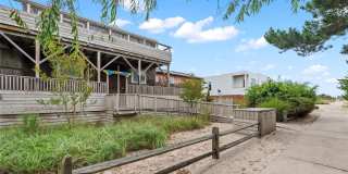 33 Schooner Gallery 2