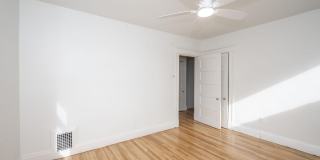 4216 Brownway Avenue Gallery 23