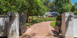 9305 Hazen Dr Gallery 3