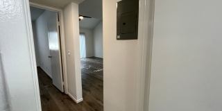 400-420 N. Oakland Ave. Gallery 43