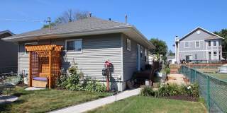 32 Lakeside Lane Gallery 1