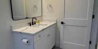 1658 K ST NE #5 Gallery 20