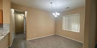Beautiful Summerlin townhome, 3 bed, 2.5 bath, on 1st floor. Gallery 19