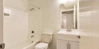 Crestwood Place Gallery 33