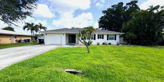 3/2/1 car garage in S. Ft. Myers Off Cypress Lake! Gallery 3