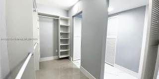 1717 N Bayshore Dr A-1950 Gallery 12