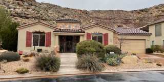 Beautiful Home In A Quiet Gated Community! Gallery 1