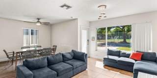 1121 N 66th Terrace Gallery 10