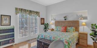 2225 Seaside Street Gallery 12