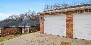 Modern Duplex in Fayetteville, AR Gallery 4