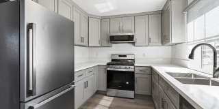 920 Everett Street apartments Gallery 1
