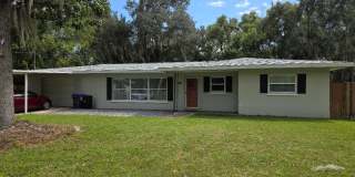 PRIME CRYSTAL RIVER LOCATION – 3 BEDROOMS • 2 BATHS • 1-CAR GARAGE Gallery 1