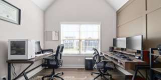 Spacious 4BR House in Clarksville Gallery 10