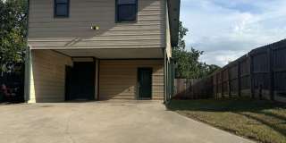1214 East Alamo Street Gallery 1