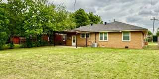 9519 Stratford Drive Gallery 21