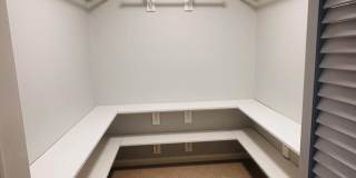 423 Pine Tree Court unit: 23 Gallery 15