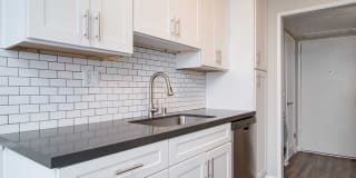 Los Robles Apartments Gallery 26