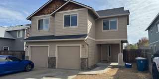 Duplex SW Redmond Gallery 1