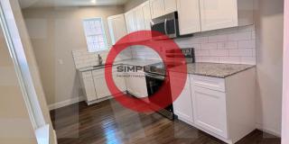 Huge 3 bedroom 1.5 bath fully renovated Gallery 1