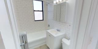 1101 E. Hyde Park Boulevard Gallery 15