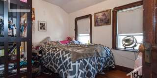 Huge 4 bed in Oak Square Gallery 8
