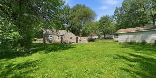 1235 River Drive Gallery 23