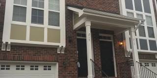 Room in 3 Bedroom Townhome at Dove Cottage Ln Gallery 3