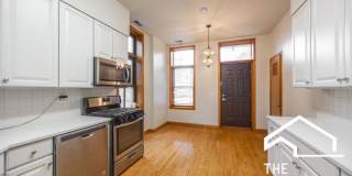 509 North Racine Ave. Gallery 4