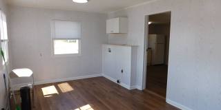 421 Church Street conveniently located between New Bern & MCAS Cherry Point. Gallery 11