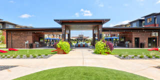 The Encore Apartments Gallery 18