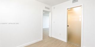 1331 Lincoln Rd Gallery 12