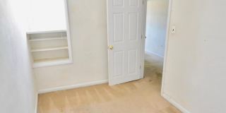 261 LAURISTON Street Gallery 23