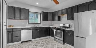 416 Electric Street Gallery 1