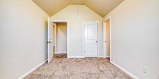 Move In Special: August Rent Free! Gallery 50