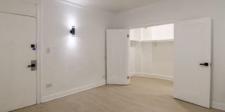 The Onyx on Sheridan Gallery 13